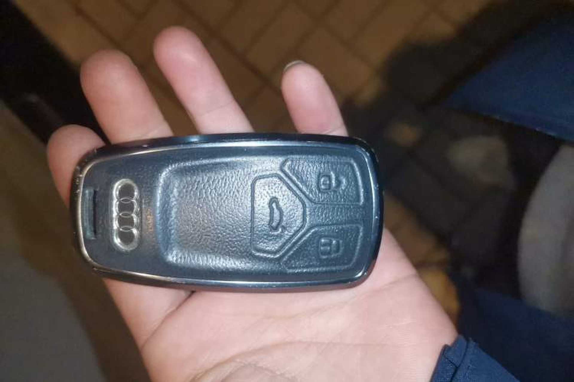 Used Audi Q5L 2018 40 TFSI Prestige Fashion Edition China VI Vehicle Key