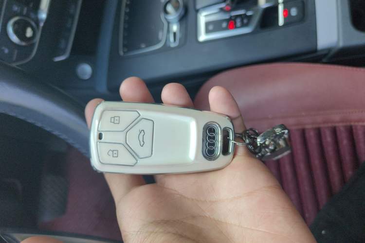 Used Audi Q5L 2018 40 TFSI Prestige Fashion Edition China V Vehicle Key