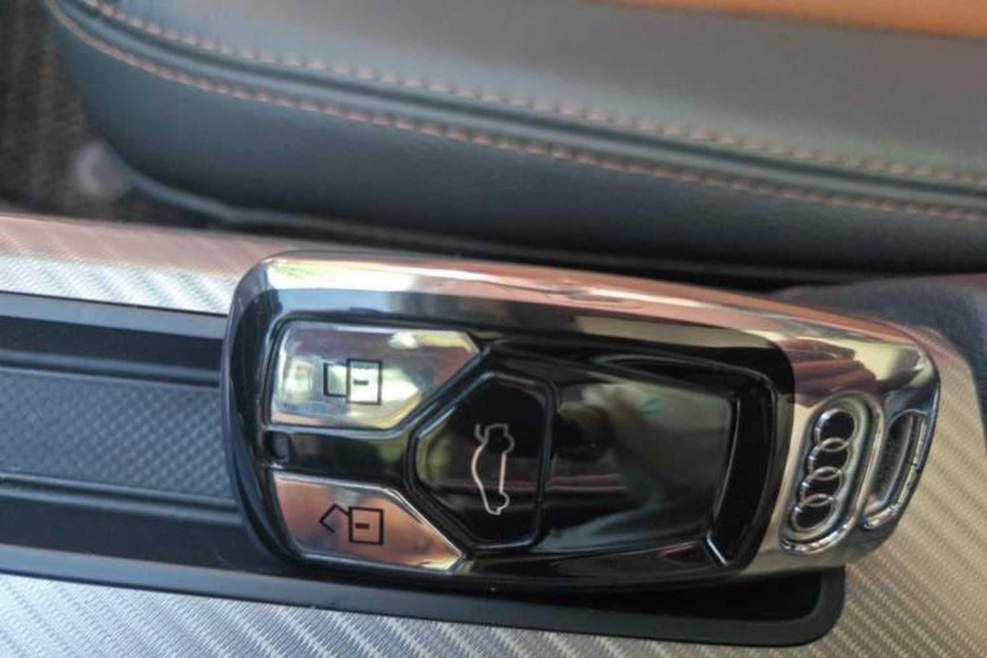 Used Audi Q5L 2018 40 TFSI Prestige Edition China V Vehicle Key