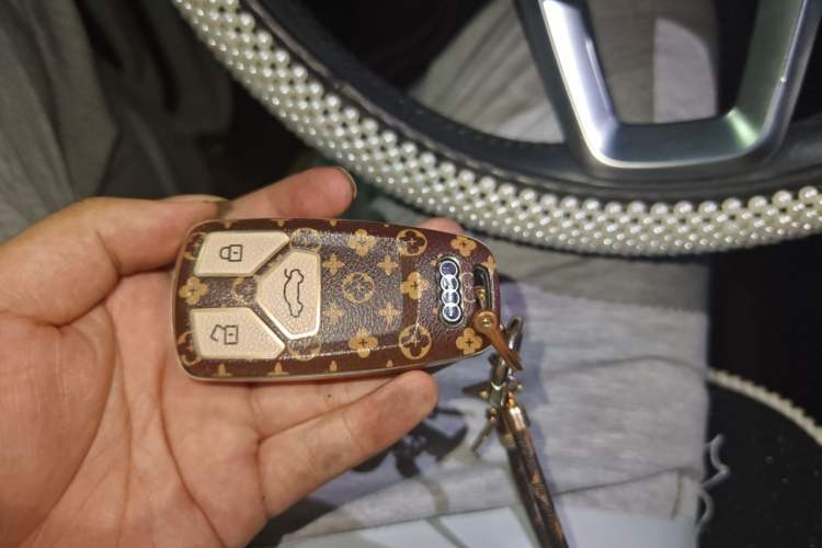 Used Audi Q5L 2018 40 TFSI Prestige Fashion Edition China V Vehicle Key