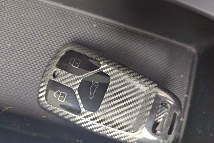 Used Audi Q5L 2018 45 TFSI Prestige Elegant Version China V Vehicle Key