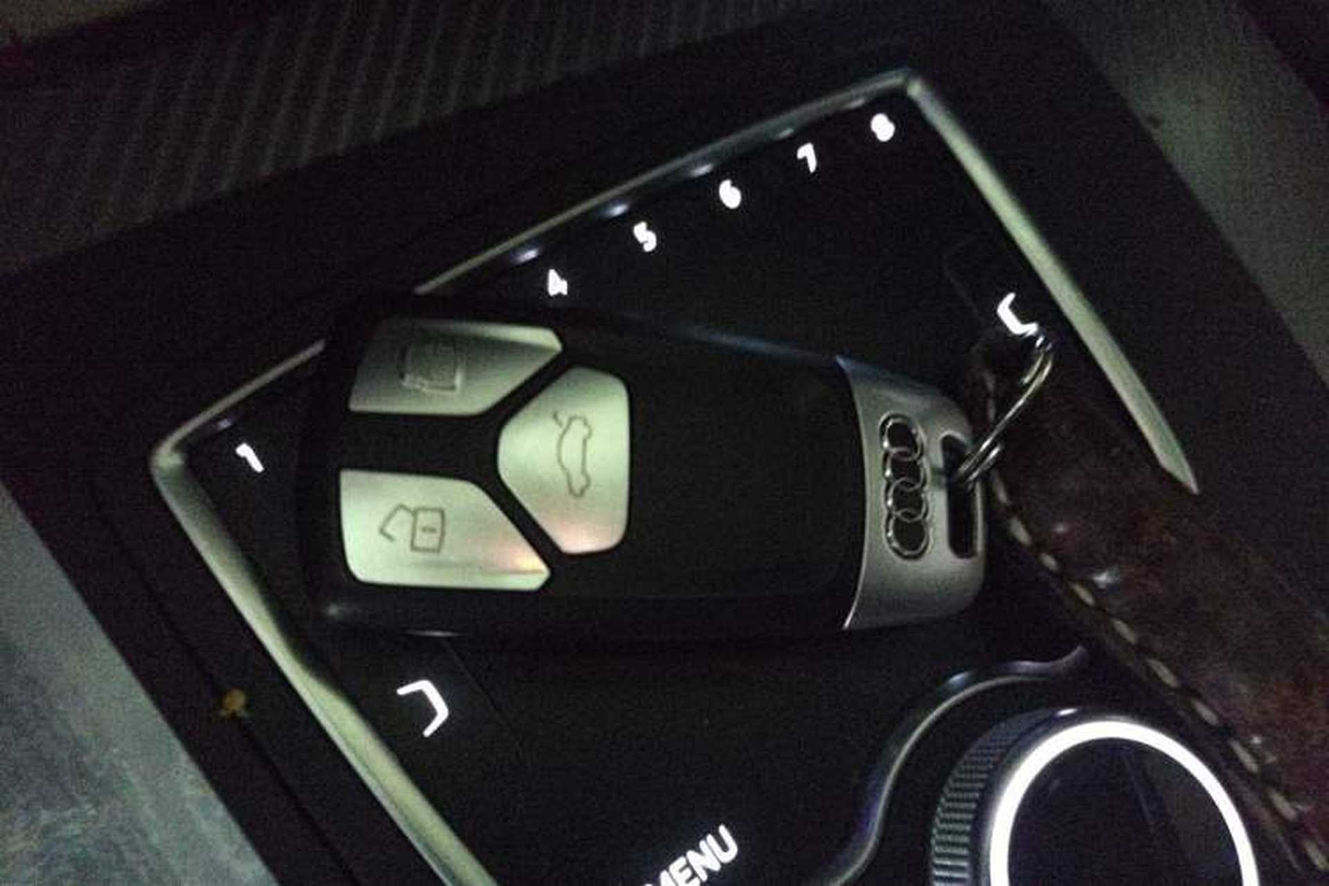 Used Audi Q5L 2018 45 TFSI Prestige Sport China V Vehicle Key