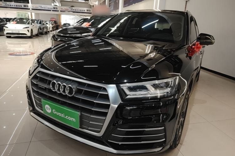 Used Audi Q5L 2020 Updated 40 TFSI Prestige Fashion Edition Guazi used car, China used car export, Used car for sale, Used cars, Cheapest cars for sale