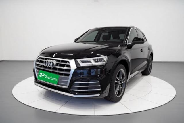 Audi Q5L 2020 Updated 40 TFSI Prestige Fashion Edition с пробегом
