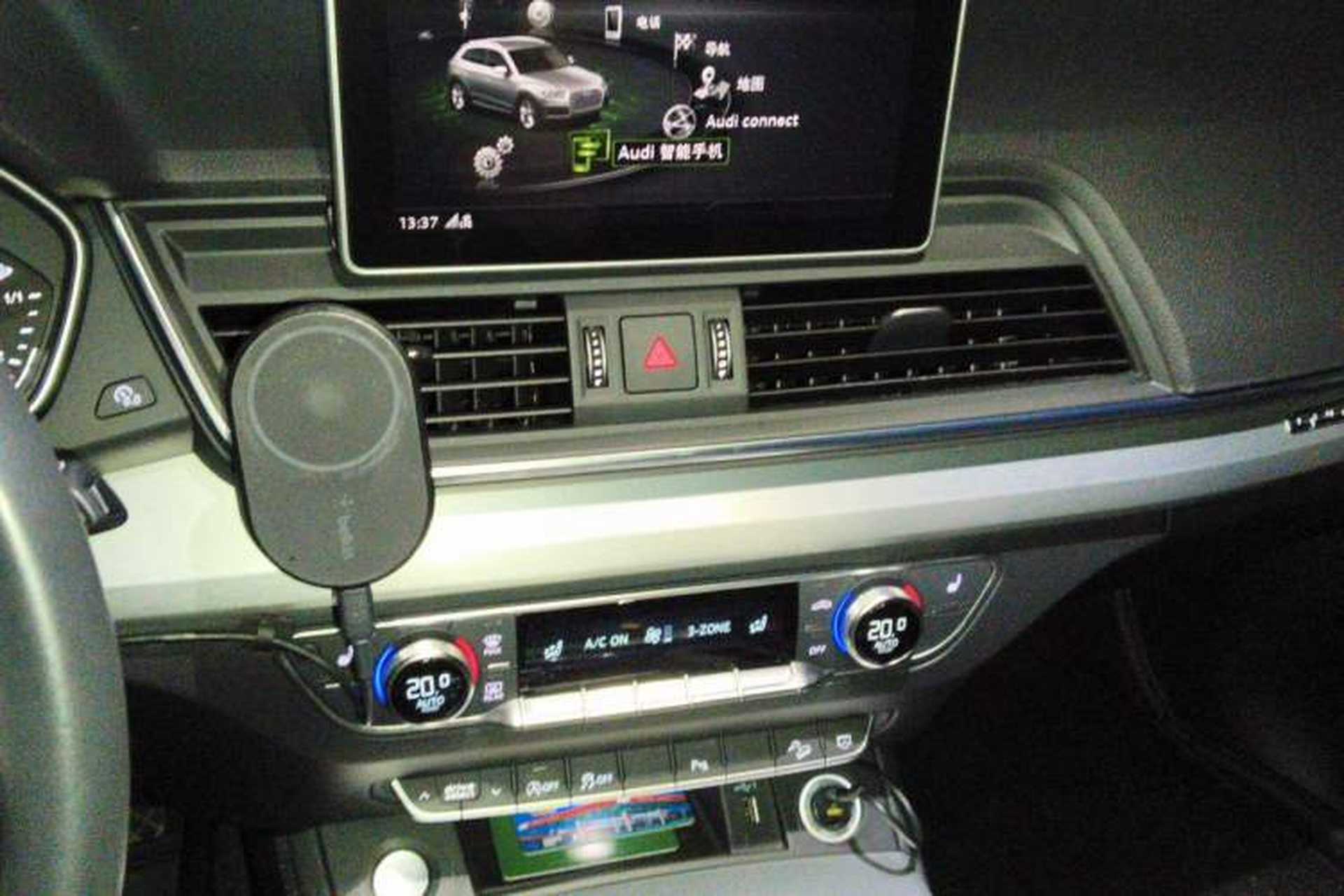 Used Audi Q5L 2020 Updated 40 TFSI Prestige Fashion Edition Audio And AC Panel