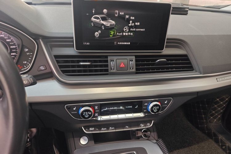 Used Audi Q5L 2020 Updated 40 TFSI Prestige Fashion Edition Audio And AC Panel