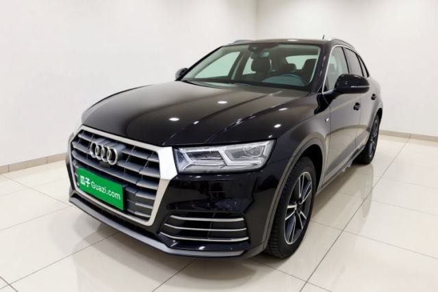 Używany Audi Q5L 2020 Updated 40 TFSI Prestige Fashion Edition