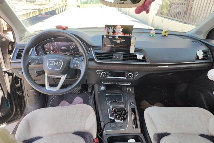 Used Audi Q5L 2020 45 TFSI Prestige Elegant Edition Center Console
