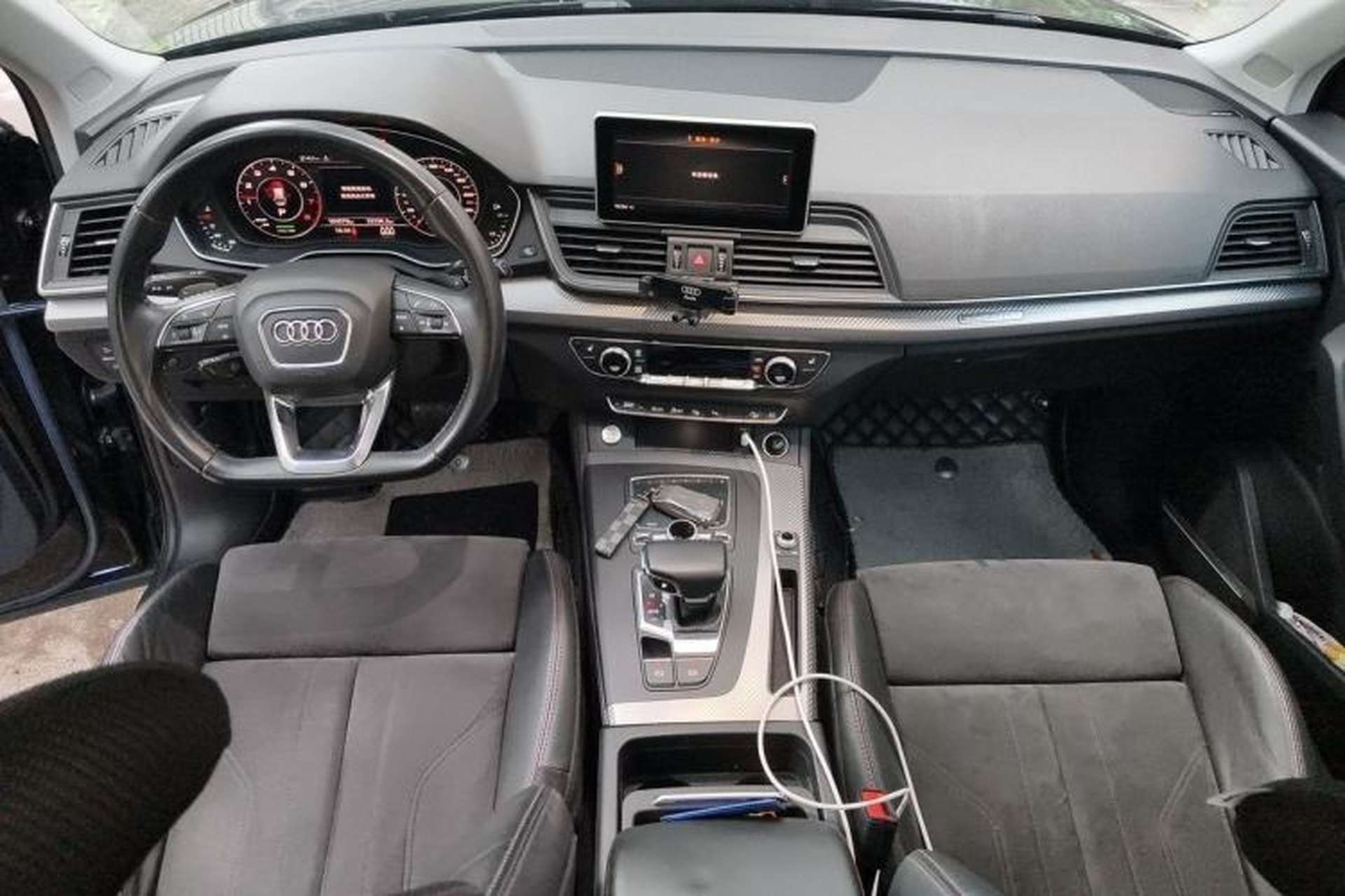 Used Audi Q5L 2020 45 TFSI Prestige Sport Edition Center Console