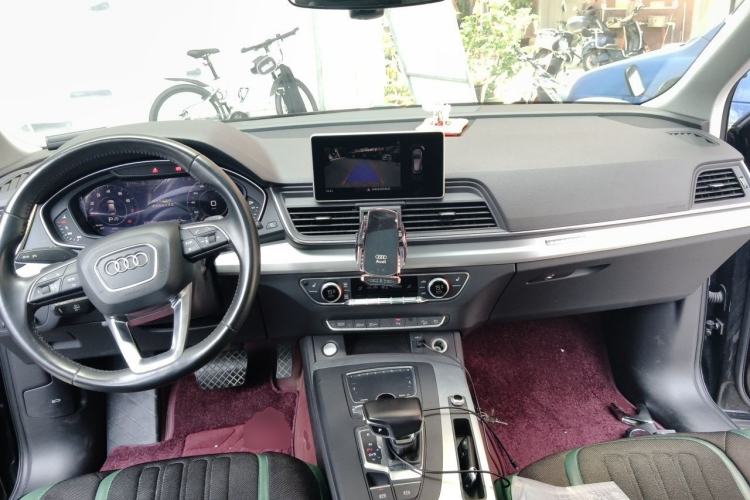 Used Audi Q5L 2020 40 TFSI Prestige Fashion Edition Center Console