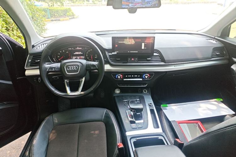Used Audi Q5L 2020 40 TFSI Prestige Edition Center Console
