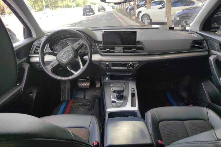 Used Audi Q5L 2020 Revised 40 TFSI Prestige Edition Center Console