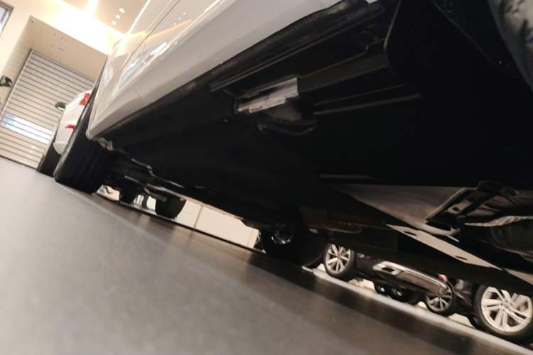 Used Audi Q5L 2020 45 TFSI Prestige Fashion Model Chassis Rear Left