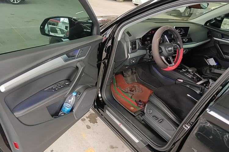 Used Audi Q5L 2020 Updated 40 TFSI Prestige Fashion Edition Driver Seat