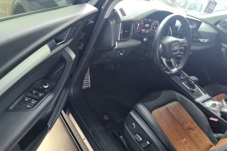 Used Audi Q5L 2020 40 TFSI Prestige Fashion Edition Driver Seat