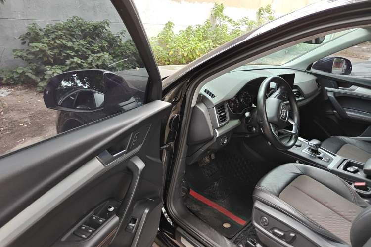 Used Audi Q5L 2020 Revised 40 TFSI Prestige Edition Driver Seat
