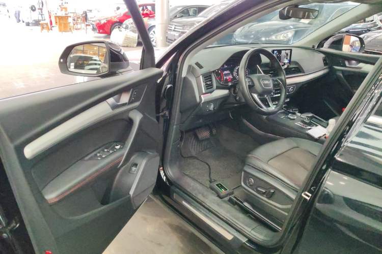 Used Audi Q5L 2020 Revised 40 TFSI Prestige Edition Driver Seat