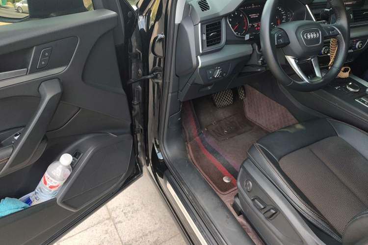 Used Audi Q5L 2020 Revised 40 TFSI Prestige Edition Driver Seat