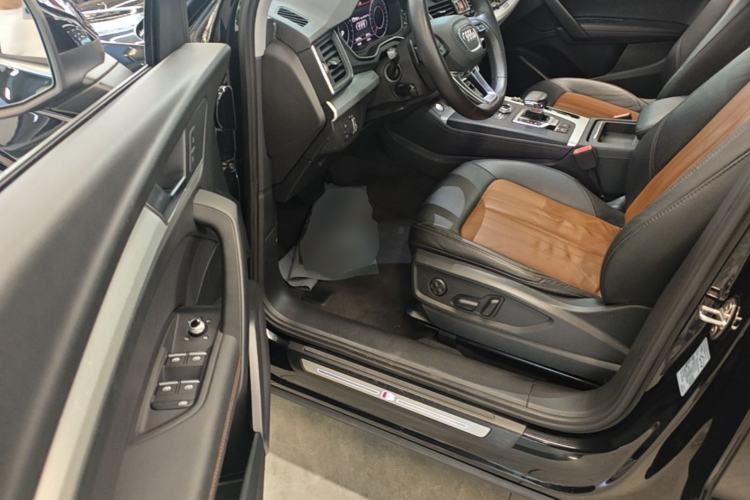 Used Audi Q5L 2020 40 TFSI Prestige Fashion Edition Driver Seat