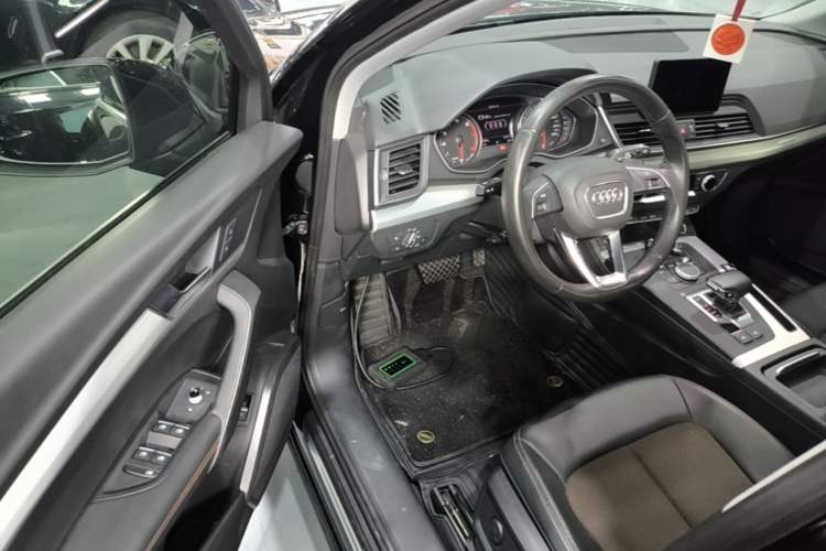 Used Audi Q5L 2020 40 TFSI Prestige Edition Driver Seat