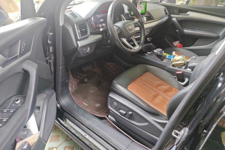 Used Audi Q5L 2020 Updated 40 TFSI Prestige Fashion Edition Driver Seat