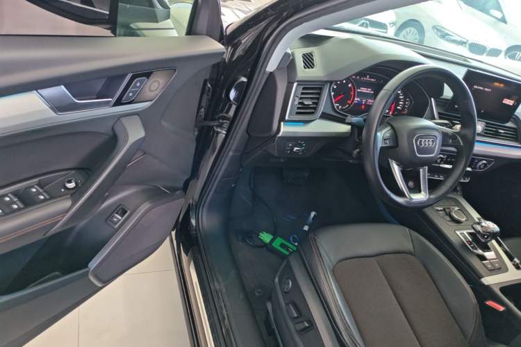 Used Audi Q5L 2020 40 TFSI Prestige Edition Driver Seat