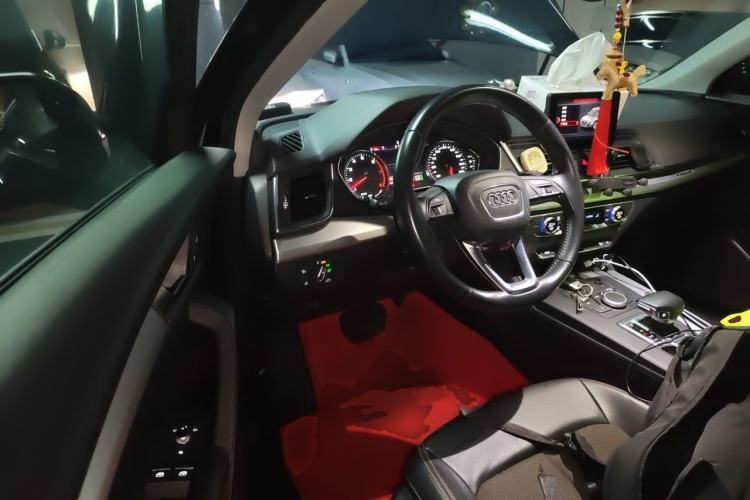 Used Audi Q5L 2020 40 TFSI Prestige Edition Driver Seat