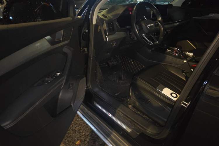 Used Audi Q5L 2020 40 TFSI Prestige Fashion Edition Driver Seat