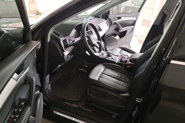 Used Audi Q5L 2020 Updated 40 TFSI Prestige Fashion Edition Driver Seat