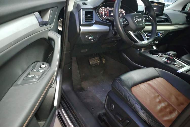 Used Audi Q5L 2020 40 TFSI Prestige Fashion Edition Driver Seat