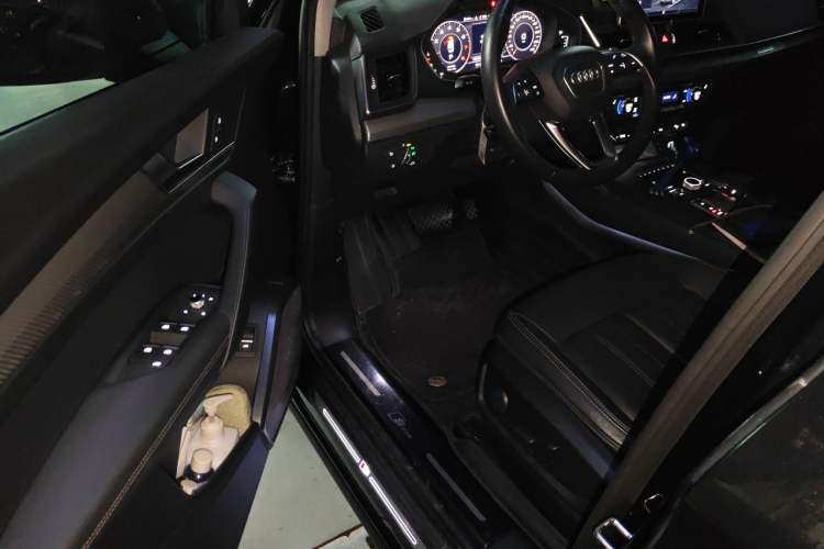 Used Audi Q5L 2020 45 TFSI Prestige Fashion Model Driver Seat