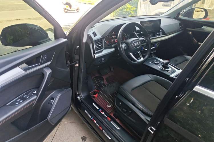 Used Audi Q5L 2020 40 TFSI Prestige Edition Driver Seat