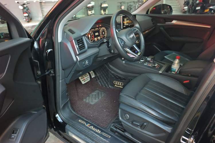 Used Audi Q5L 2020 45 TFSI Prestige Fashion Model Driver Seat
