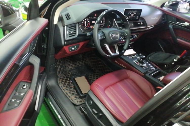 Used Audi Q5L 2020 Updated 40 TFSI Prestige Fashion Edition Driver Seat