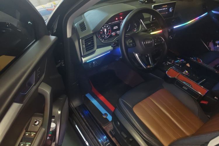 Used Audi Q5L 2020 Updated 40 TFSI Prestige Fashion Edition Driver Seat