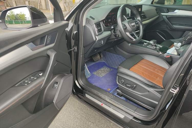 Used Audi Q5L 2020 Updated 40 TFSI Prestige Fashion Edition Driver Seat