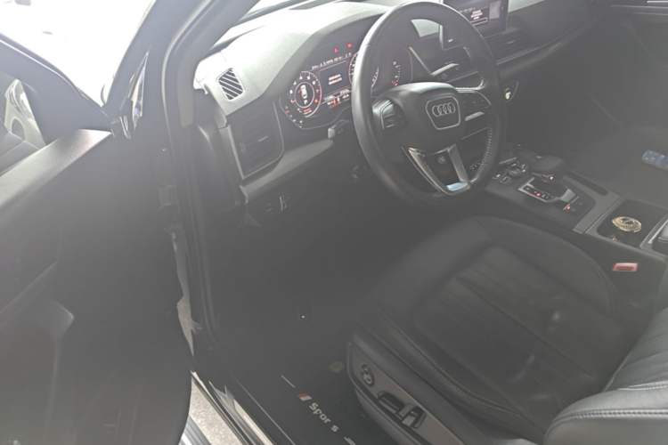 Used Audi Q5L 2020 45 TFSI Prestige Fashion Model Driver Seat