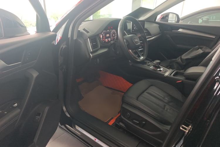 Used Audi Q5L 2020 45 TFSI Prestige Fashion Model Driver Seat