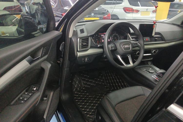 Used Audi Q5L 2020 40 TFSI Prestige Edition Driver Seat
