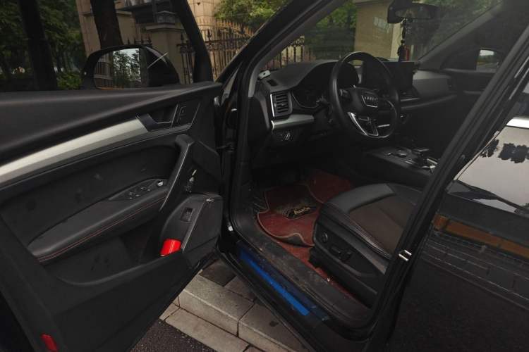 Used Audi Q5L 2020 Revised 40 TFSI Prestige Edition Driver Seat