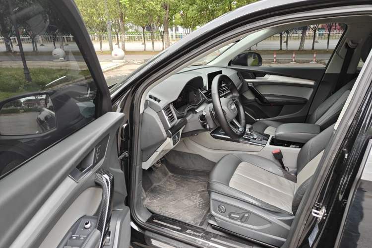 Used Audi Q5L 2020 40 TFSI Prestige Fashion Edition Driver Seat