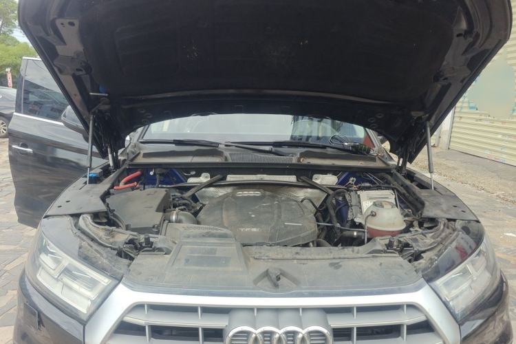 Used Audi Q5L 2020 40 TFSI Prestige Fashion Edition Engine Bay