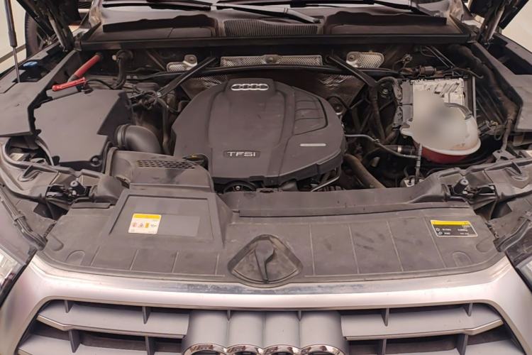 Used Audi Q5L 2020 Updated 40 TFSI Prestige Fashion Edition Engine Bay