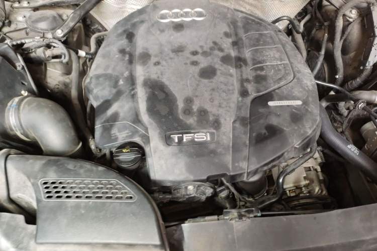 Used Audi Q5L 2020 40 TFSI Prestige Fashion Edition Engine Bay