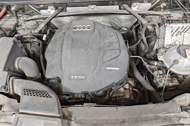 Used Audi Q5L 2020 40 TFSI Prestige Fashion Edition Engine Bay
