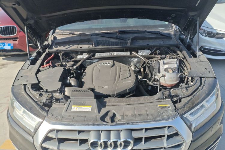 Used Audi Q5L 2020 40 TFSI Prestige Fashion Edition Engine Bay