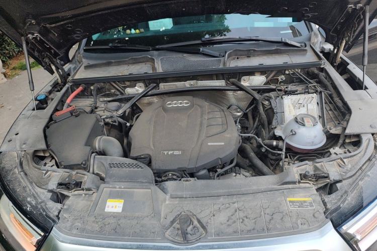 Used Audi Q5L 2020 Revised 40 TFSI Prestige Edition Engine Bay