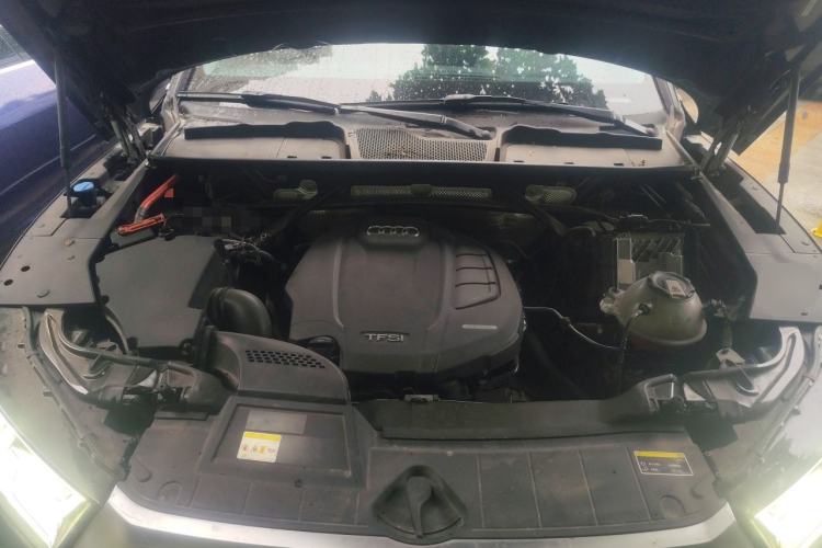 Used Audi Q5L 2020 40 TFSI Prestige Fashion Edition Engine Bay