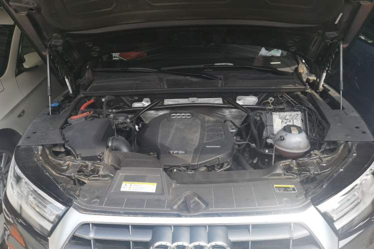 Used Audi Q5L 2020 40 TFSI Prestige Edition Engine Bay