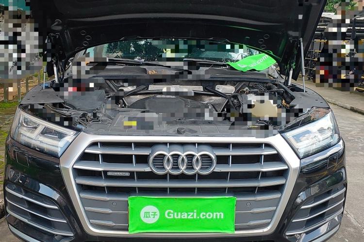 Used Audi Q5L 2020 Updated 40 TFSI Prestige Fashion Edition Engine Bay
